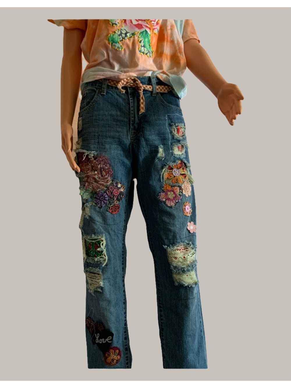 Embroidered Distressed Women's Blue Jeans
